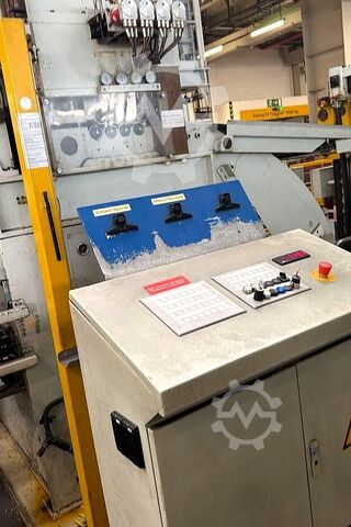 Strip feeding system for sheet metal coils Schleicher RMS 8-70/160-650