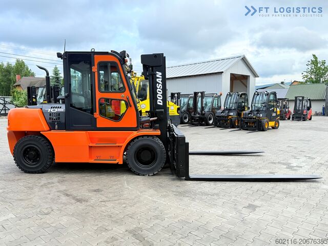 Four-wheel forklift DOOSAN 70 / DUPLEX / FORK 2500MM / POSITIONER