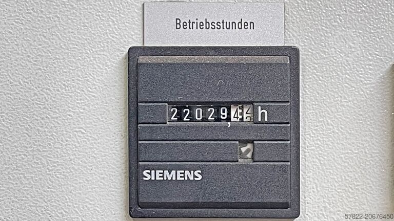 Baler 80 t with pecial press ram for pressing ‘difficult’ materials Avermann Maschinenfabrik GmbH & Co. KG AVOS 1410-45/80