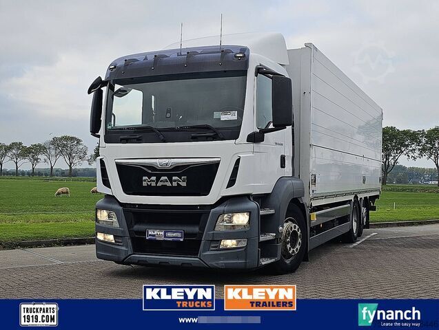 M.A.N. 26.360 TGS, 2-ton tail lift, rear axle steering, 6x2-4, only 272,000 km, German truck, side-o MAN 26.360 TGS 2 TONS TAILLIFT LAST AXLE STEERING 6...