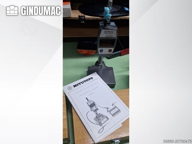 Optische Messmaschine KEYENCE IM-8020