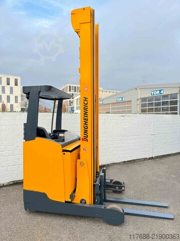 Reach truck Jungheinrich ETV 216 - Service Neu - Batterie 80% - 9,92m Hub