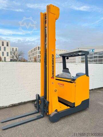 Reach truck Jungheinrich ETV 216 - Service Neu - Batterie 80% - 9,92m Hub