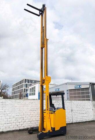Reach truck Jungheinrich ETV 214 - Service Neu - nur 3.995  Std. - Batterie 80%