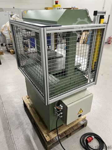 Hydraulic bookbinding press Karl Tranklein ZP Combi Hydraulic bookbinding press