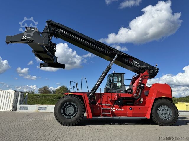 Full-container reach stacker Kalmar DRG450-65S5X
