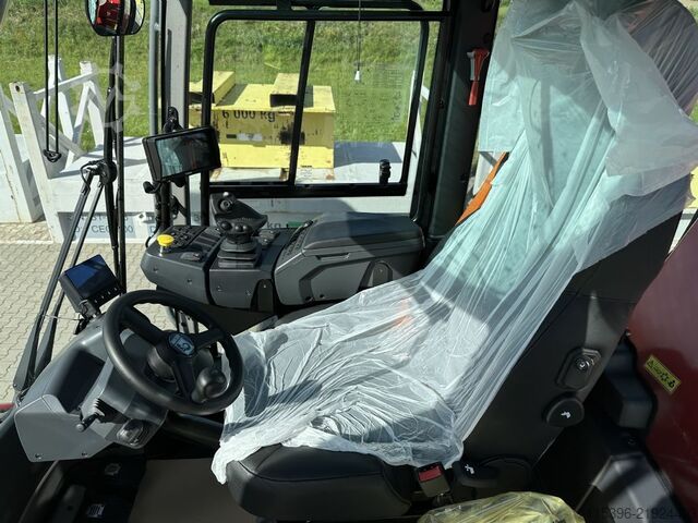 Full-container reach stacker Kalmar DRG450-65S5X