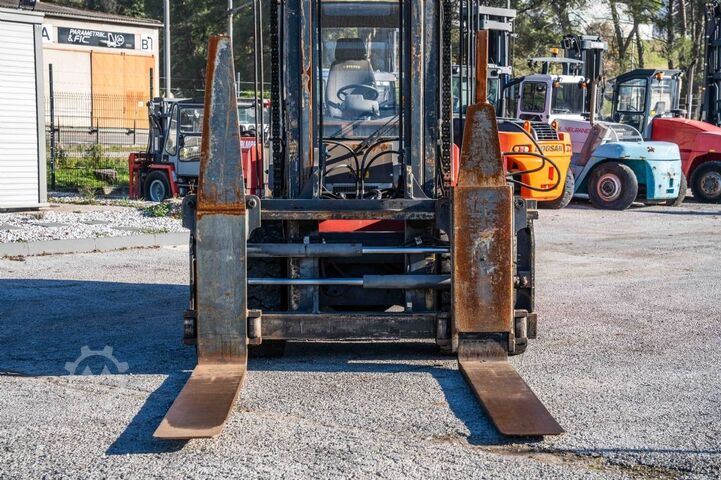 Heavy Forklift - Diesel Kalmar DCE 160-12