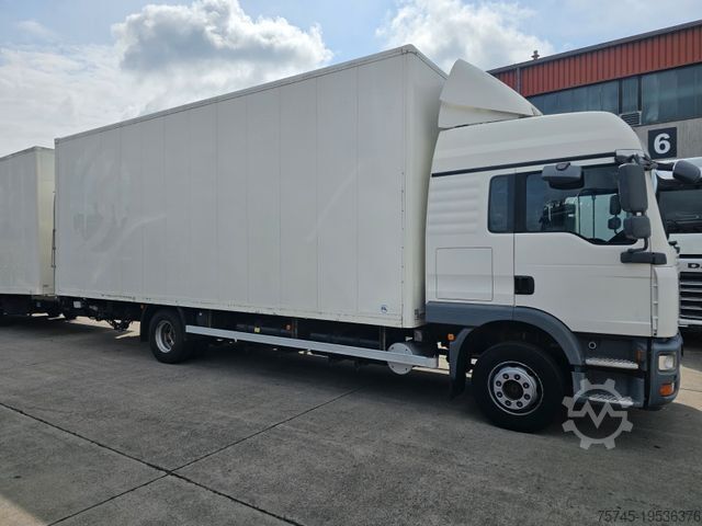 LKW mit Kofferaufbau MAN TGA 15. 280 * KOFFER MIT SCHLAFKABINE & ANHÄNGER