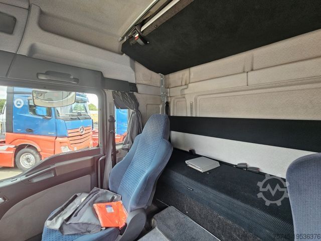 LKW mit Kofferaufbau MAN TGA 15. 280 * KOFFER MIT SCHLAFKABINE & ANHÄNGER