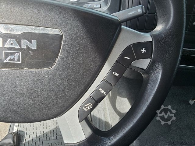 LKW mit Kofferaufbau MAN TGA 15. 280 * KOFFER MIT SCHLAFKABINE & ANHÄNGER