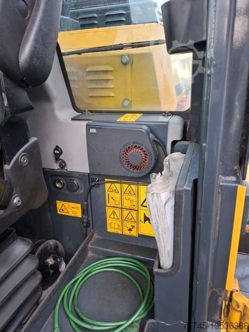 Radlader KOMATSU WA200 * WENIG BELASTET * TOP * NEUE REIFEN