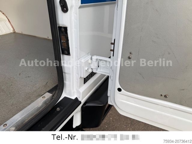 Kleinbus MERCEDES-BENZ Vario 814D Diff Klima Standh120km/h  saniert