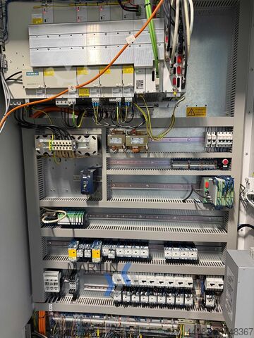 Universal-Bearbeitungszentrum HERMLE C 1200 V