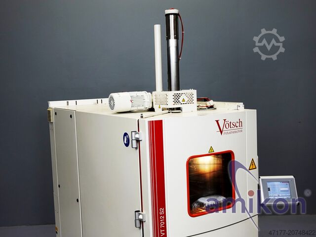 Schocktestkammer –75°C bis +220 °C Vötsch VT 7012 S2
