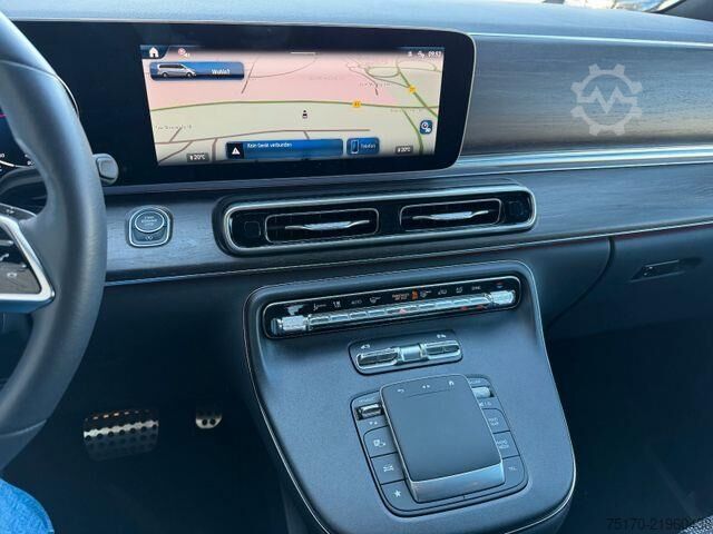 High-roof van Mercedes-Benz V 250 d STYLE DISTRONIC AHK2,5to 360Kamera LED