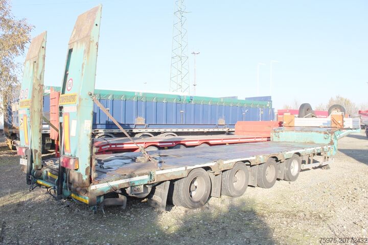 Lowbed semitrailer for transportation of construction machinery De angelis carrellone allungabile eccezionale usato