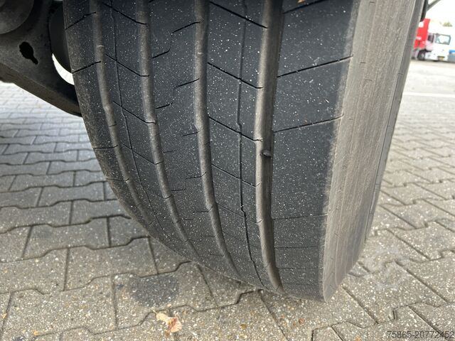 Kühl-/Tiefkühltransport System Trailers - VeDeCar / Carrier Vector 1550 / Frigo / APK T...