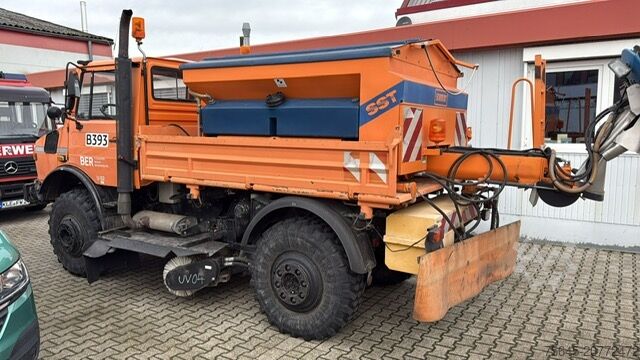Unimog Mercedes-Benz Unimog U1650