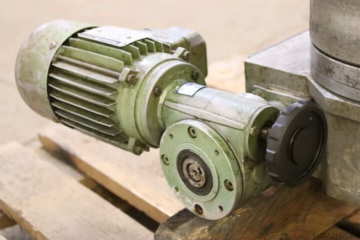 Tool changer Mikron VC500D SK40 16 Aufnahmen