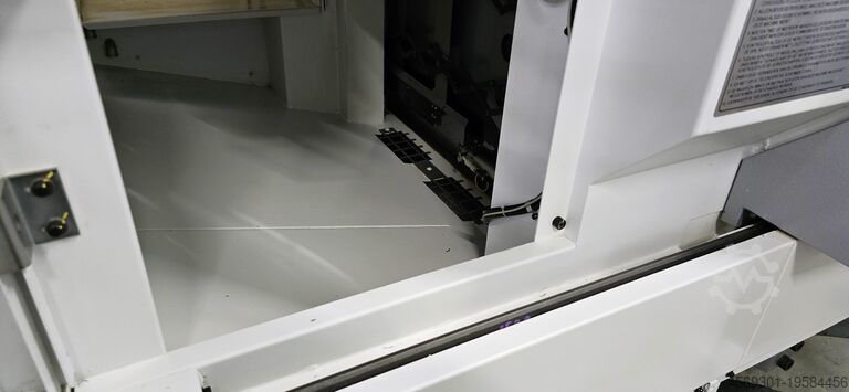 Vertical machining center Okuma MP-46V