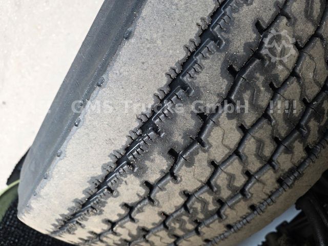 Dreiseitenkipper LKW SCANIA R490 / 6X4 / Blatt / 18m Hiab Kran