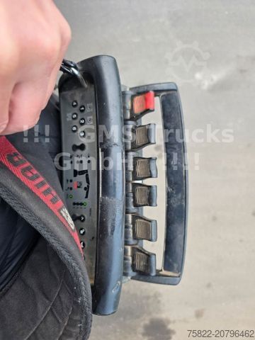 Dreiseitenkipper LKW SCANIA R490 / 6X4 / Blatt / 18m Hiab Kran