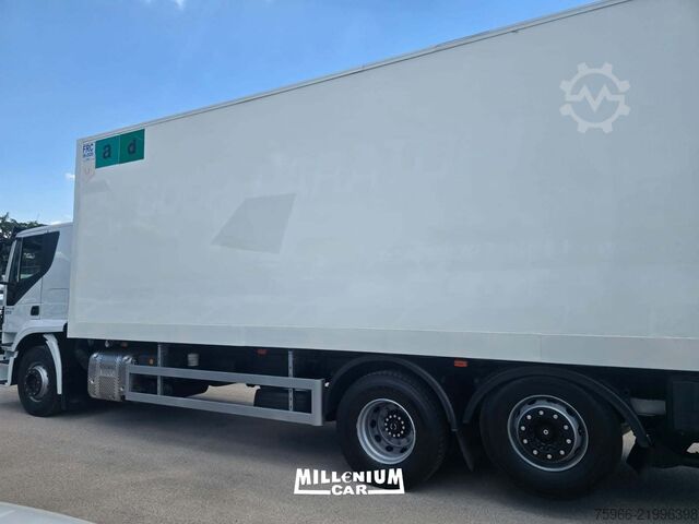 Refrigerated truck Iveco STRALIS 260S36 CELLA 8,60 SPONDA EURO 6