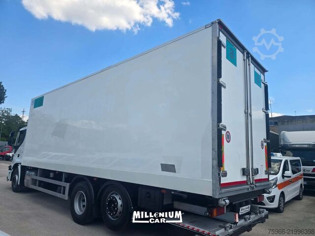 Refrigerated truck Iveco STRALIS 260S36 CELLA 8,60 SPONDA EURO 6