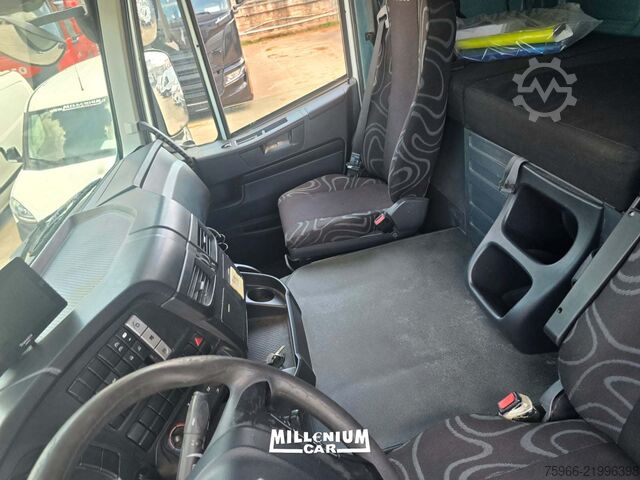 Refrigerated truck Iveco STRALIS 260S36 CELLA 8,60 SPONDA EURO 6