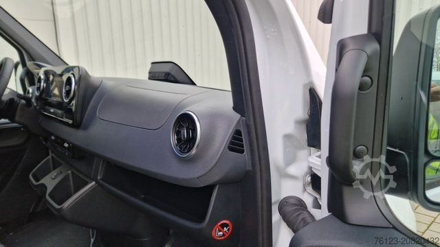 Kleinbus MERCEDES-BENZ Sprinter Lord Comfort 12 Sitzer In Stock