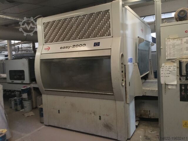 Roboter mit Spritzpistole und Trocknungstunnel CEFLA Easy 2000