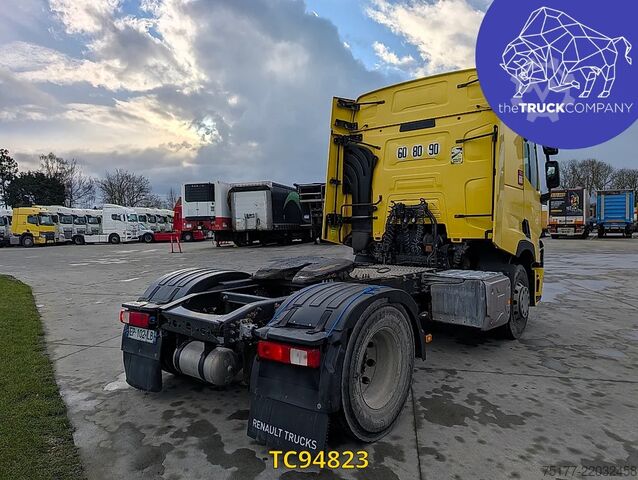 Standard-SZM Renault T 440