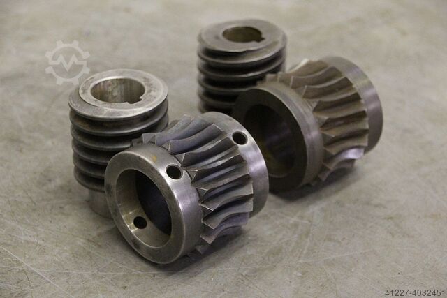 Worm wheel and gear set Ehemann für Oszillation
