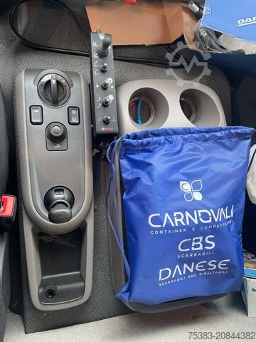 Spezial-LKW DAF LF 290 FA Day Cab