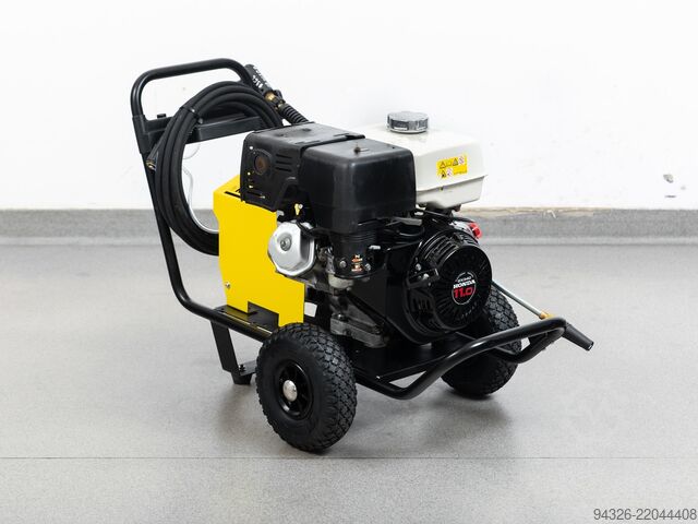 Kärcher HD 1050 B Pressure Washer Kärcher HD 1050 B Honda GX340 - 200bar - 930l/h