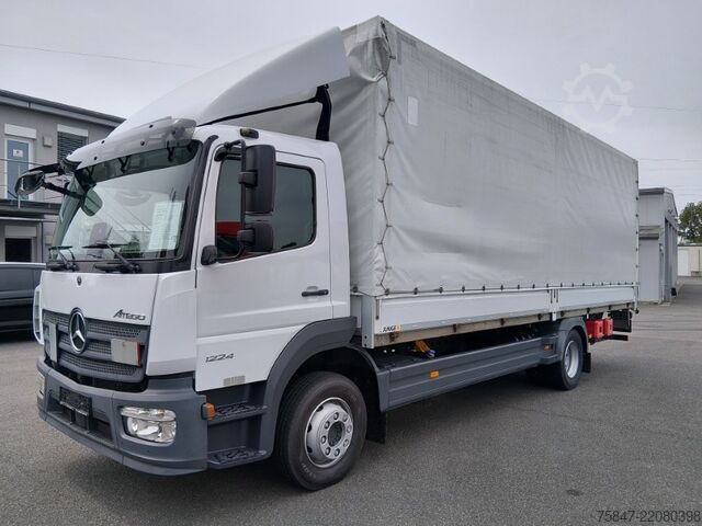 Flatbed truck with tarp Mercedes-Benz Atego 1224 L LBW