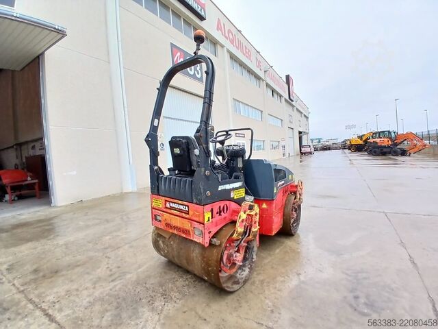 Roller BOMAG BW120AD4