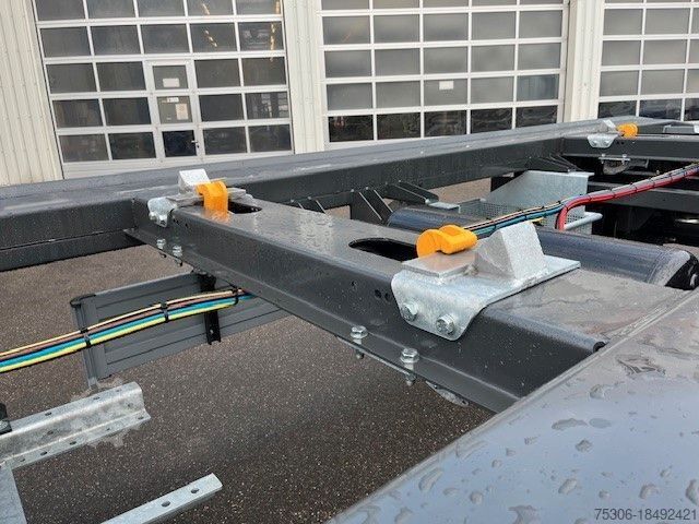 Roll off trailer  Außenroller 18 AR