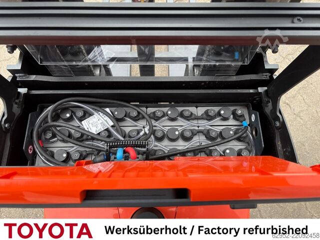 High Lift stacker Toyota SWE 120 L / Akku neu!