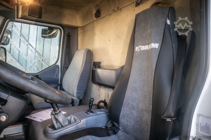 Fuel tanker RENAULT 180 DCI+5500L/3COMP LAMES