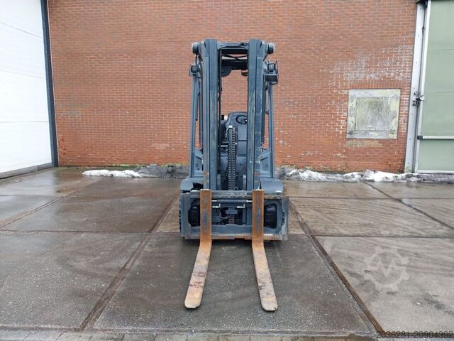 LPG Forklifts Linde H30T