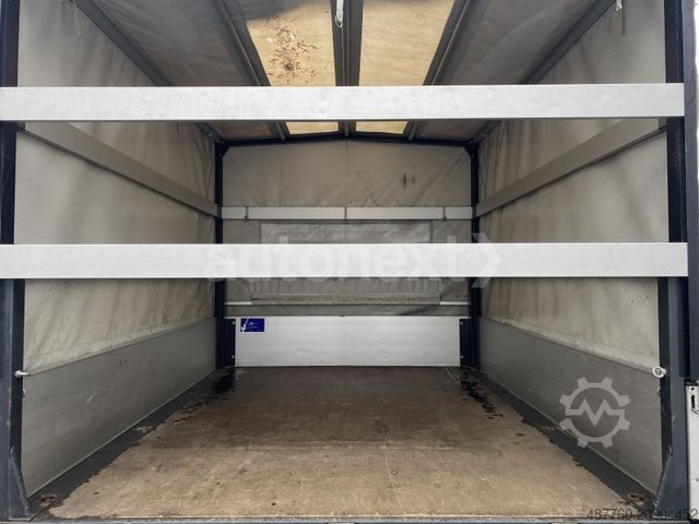 Pick-up van VOLKSWAGEN Crafter 35 DoKa 4MOTION *Pritsche+Plane* AHK 2,5