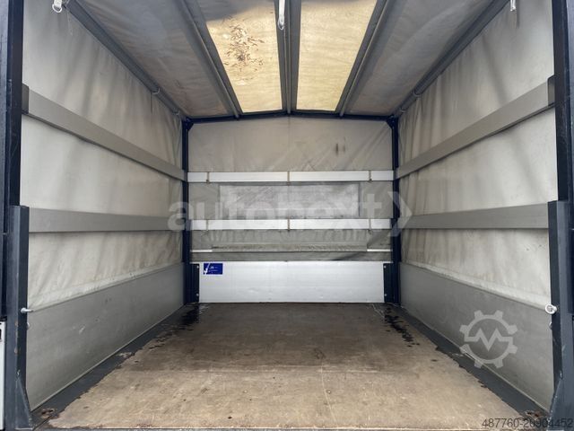 Pick-up van VOLKSWAGEN Crafter 35 DoKa 4MOTION *Pritsche+Plane* AHK 2,5