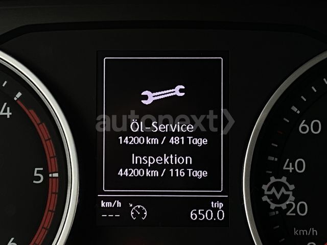 Pick-up van VOLKSWAGEN Crafter 35 DoKa 4MOTION *Pritsche+Plane* AHK 2,5