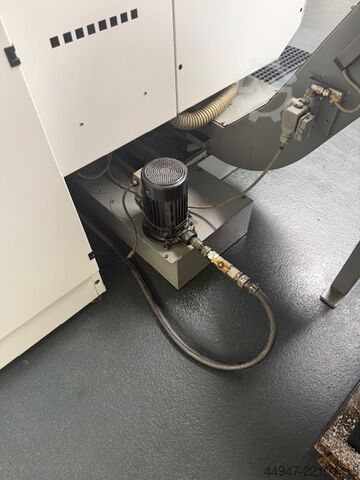 Universal machining center HERMLE B 300 U
