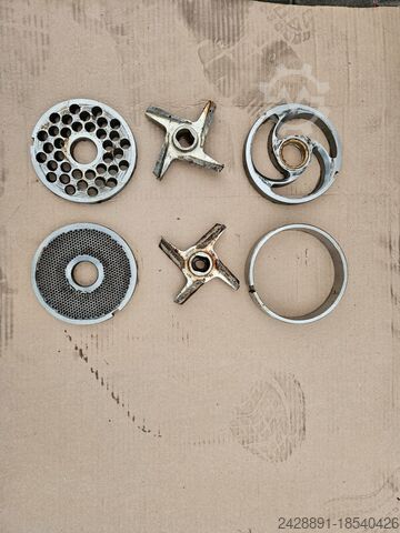 Winkelfutterwolf Laska WW 130G