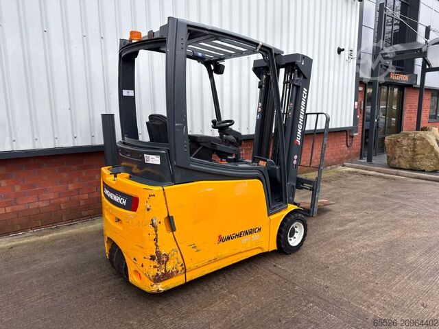 Electric 3-wheel forklift Jungheinrich EFG 220 / 4298 Std. / AKKU 2018