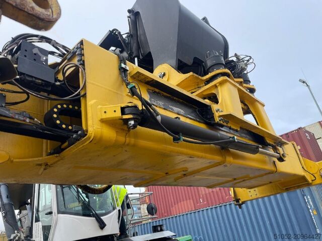 Full-container reach stacker Hyster RS46-41XD/67S