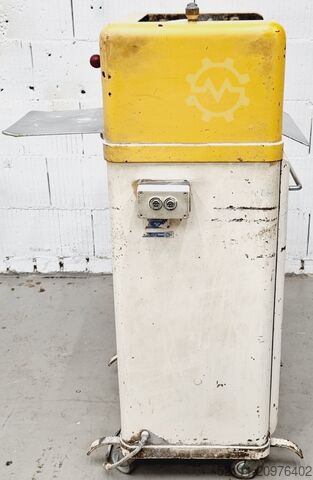 Croissant shaping machine Werner & Pfleiderer WP 300